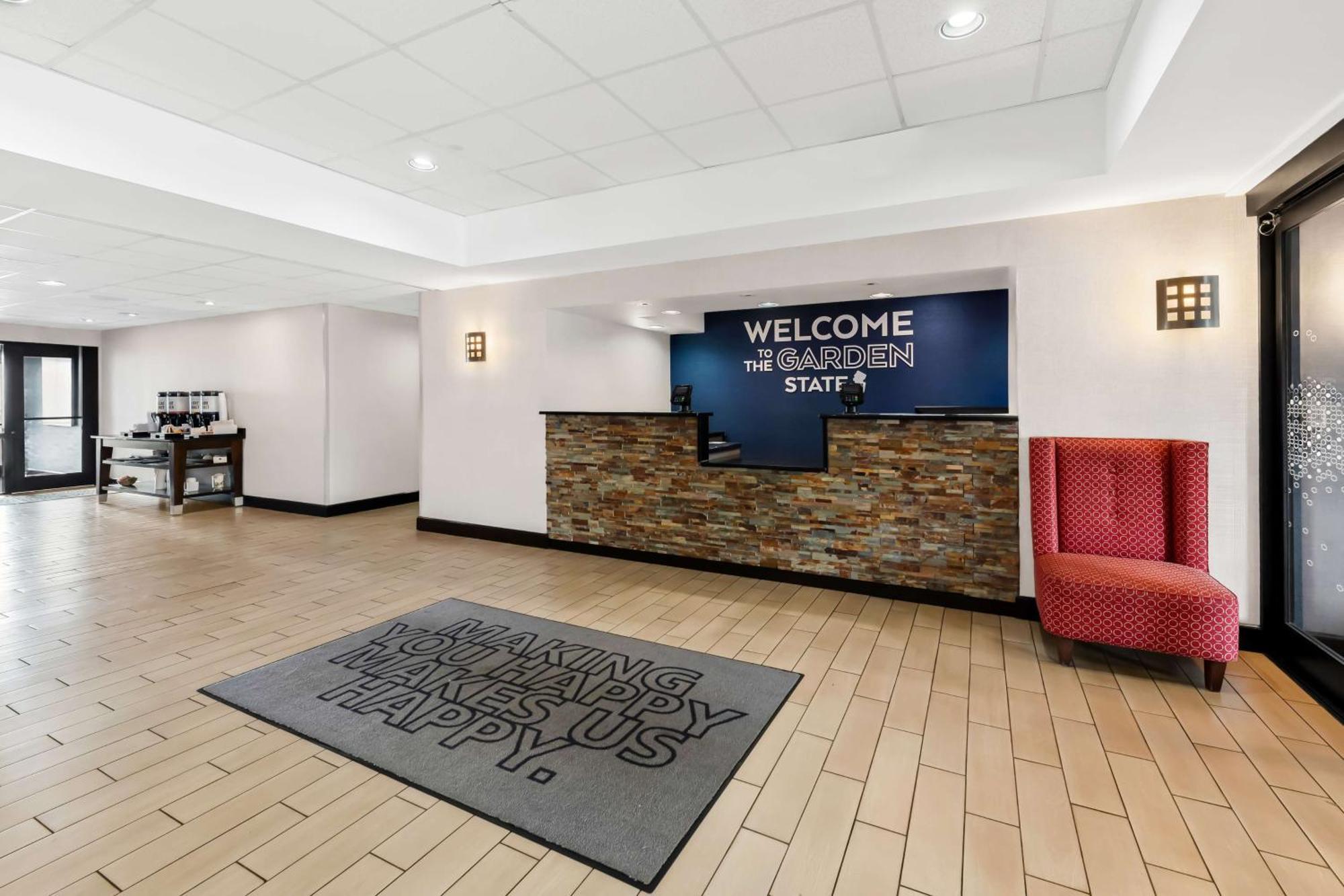 Hampton Inn Pennsville Buitenkant foto